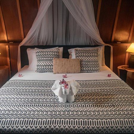 Hakuna Matata Resort Гили Еър Екстериор снимка