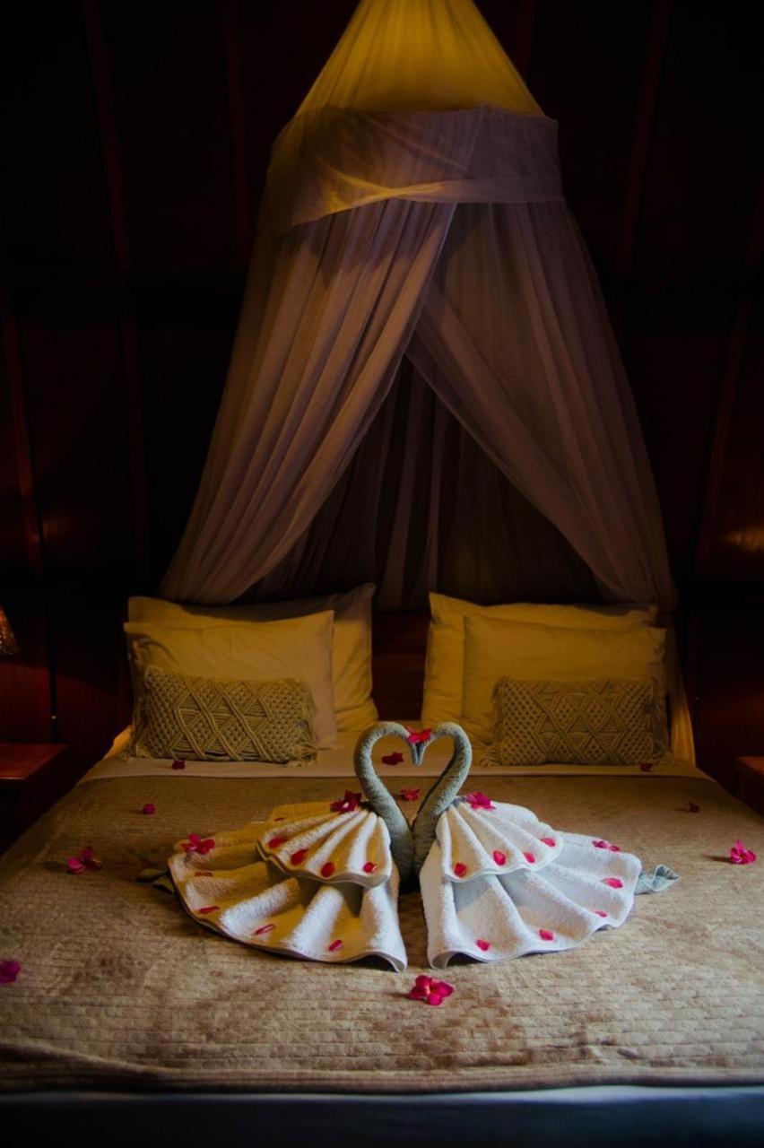 Hakuna Matata Resort Гили Еър Екстериор снимка