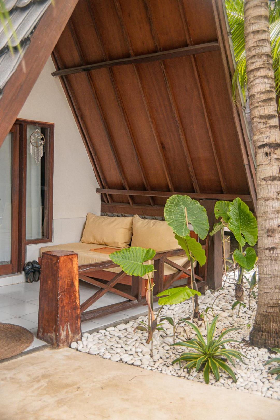 Hakuna Matata Resort Гили Еър Екстериор снимка