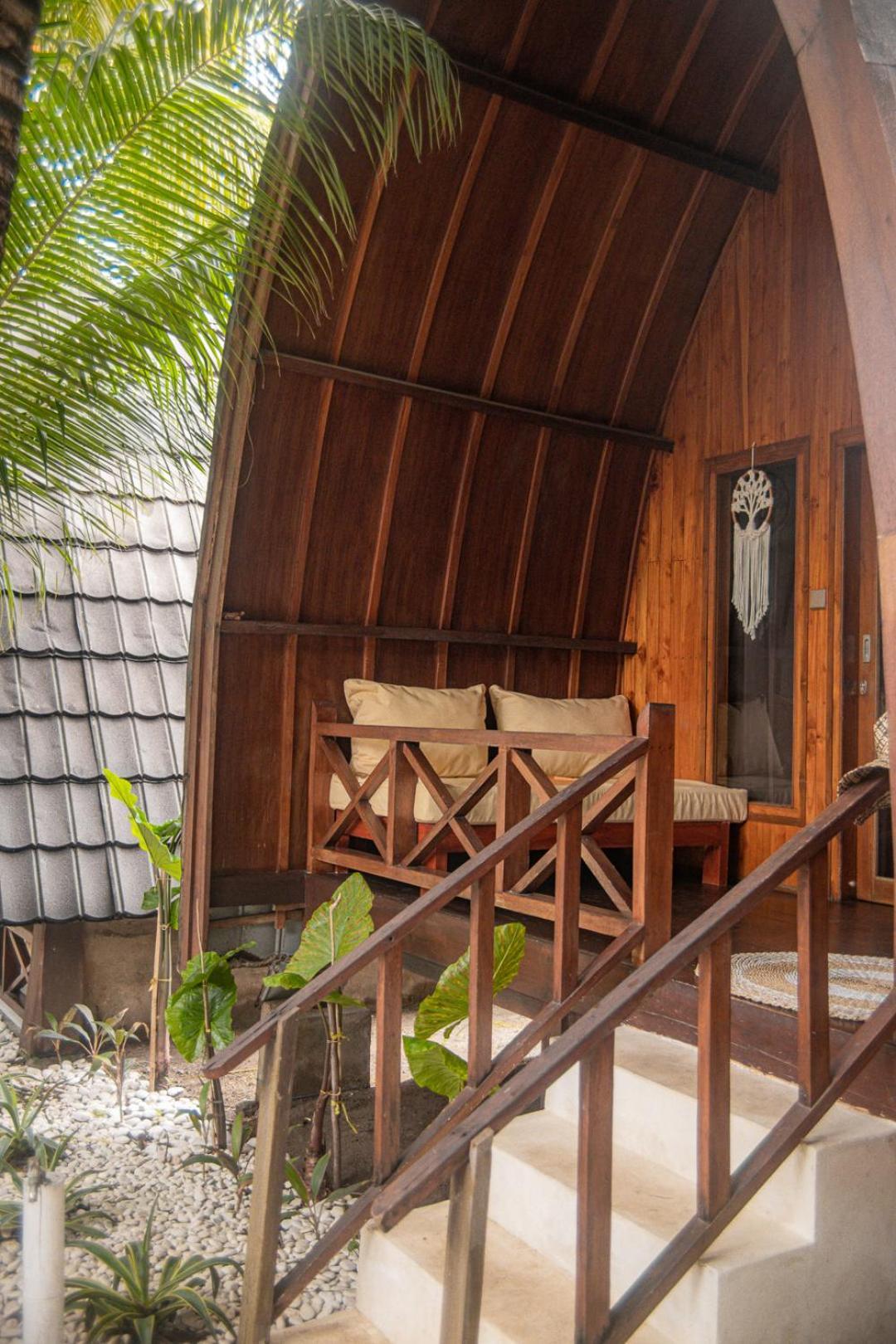 Hakuna Matata Resort Гили Еър Екстериор снимка