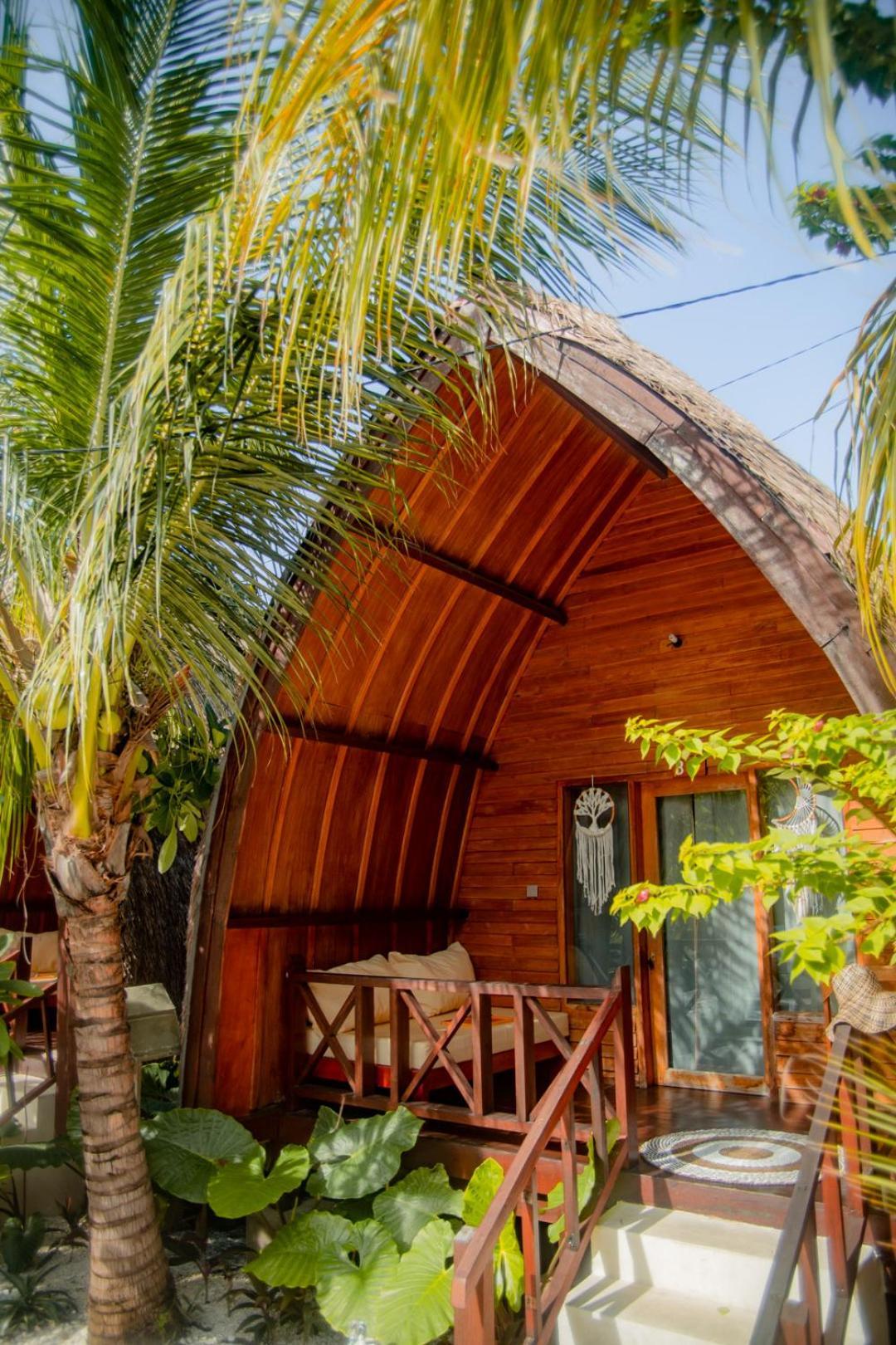 Hakuna Matata Resort Гили Еър Екстериор снимка
